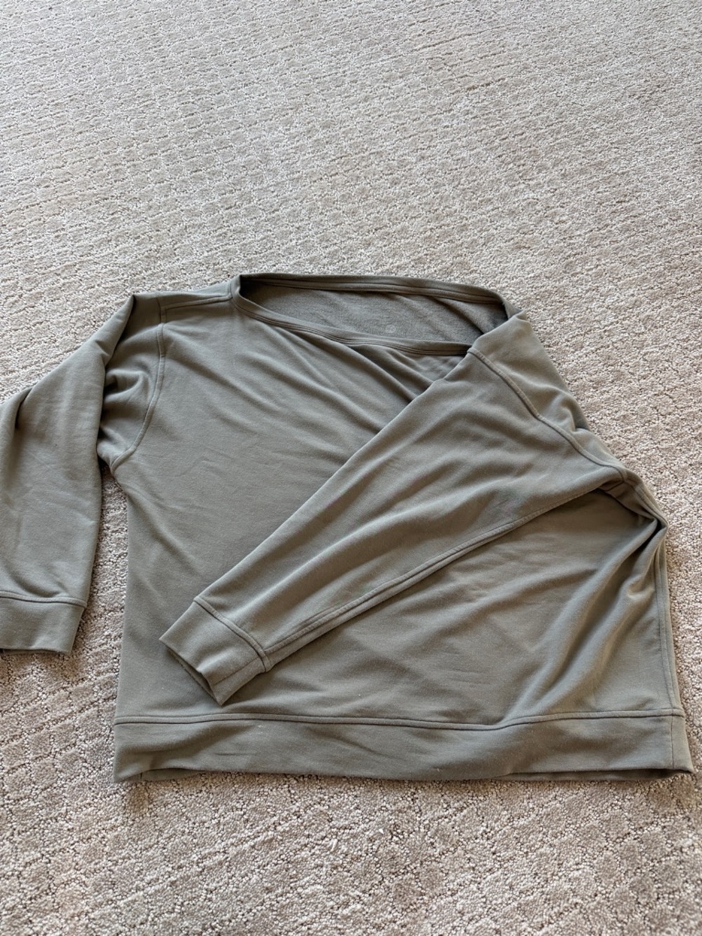 Lululemon Wide Neck Olive Green Lightweight Pullover Sweatshirt